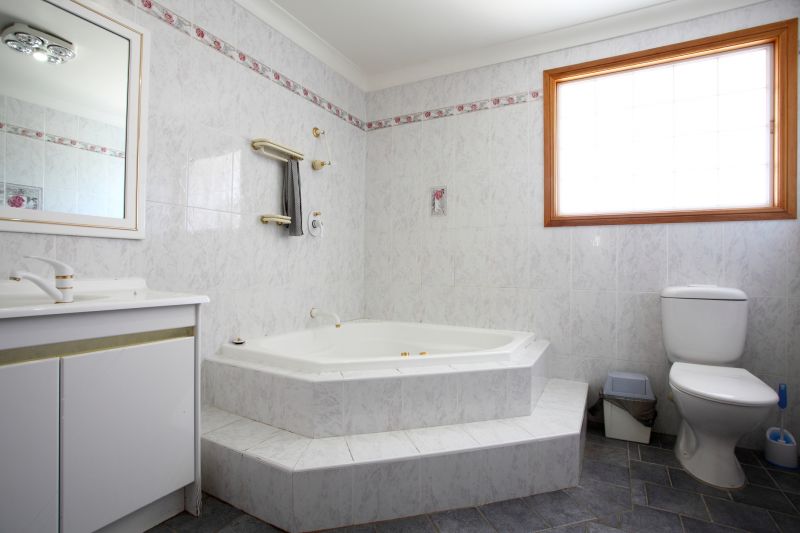 Durable Bathtub Options For Commercial Properties