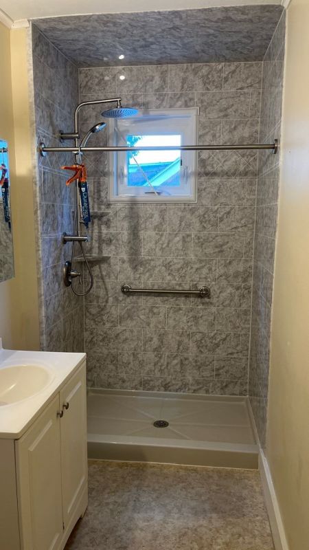 Frameless Glass Walk In Shower Design Ideas