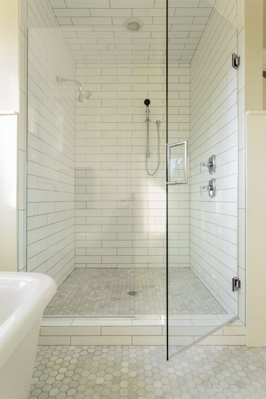Why Walk In Showers Are Growing In Popularity